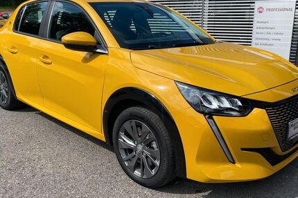 Peugeot 208 48.600 km 14.990 € Oberstenfeld 71720
