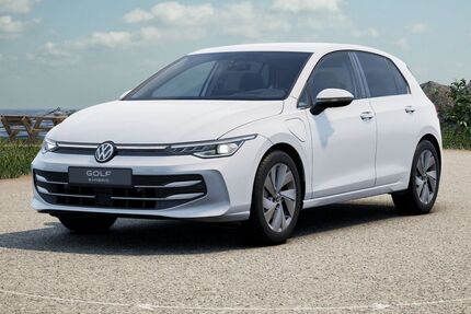 VW Golf 3.000 km 39.920 &euro; Halle (Saale) 06110