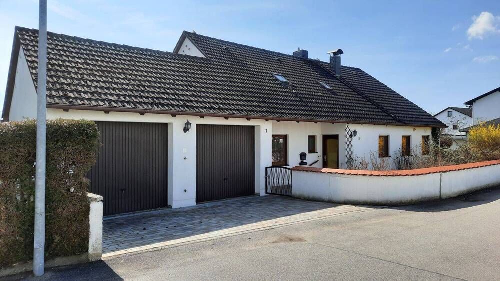 Einfamilienhaus mit viel Potential und weitläufigem Grundstück in Töging am Inn 7 zimmer