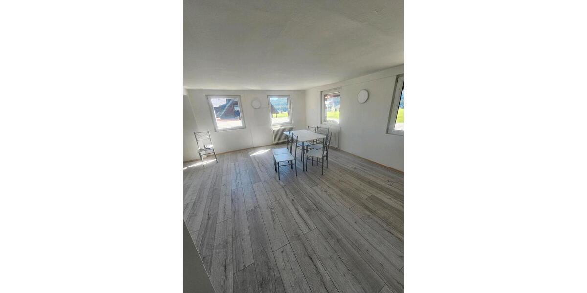 Etagenwohnung Titisee-Neustadt Neustadt - 3 Zimmer, 70 m&sup2;, 750&euro; | Angebot:26279721