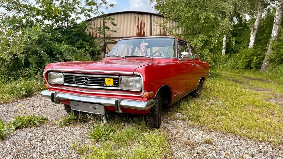 Opel Rekord 41.416 km 10.000 € Hechthausen 21755