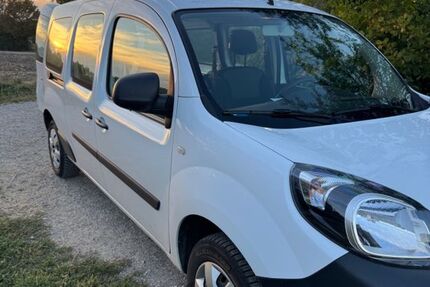 Renault Kangoo E-TECH 31.200 km 10.950 &euro; Emmering 82275