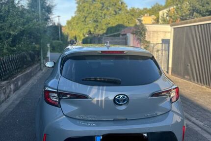 Toyota Corolla 54.000 km 19.999 € Offenbach am Main 63071