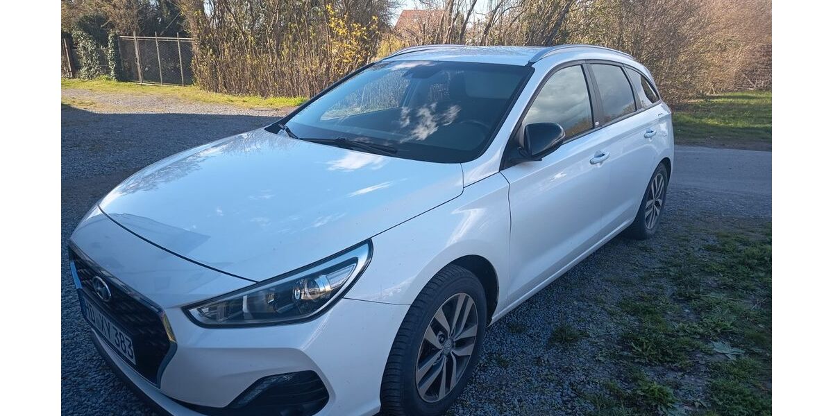 Hyundai i30 245.000 km 9.800 &euro; Burgstetten 71576