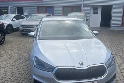 Skoda Fabia 21.350 km 18.990 &euro; Bessenbach 63856