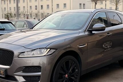 Jaguar F-Pace 154.000 km 18.999 &euro; Mannheim 68169