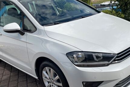 VW Golf Sportsvan 89.900 km 13.700 &euro; Iserlohn 58640