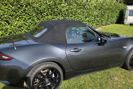 Mazda MX-5 55.000 km 18.500 &euro; Brockum 49447