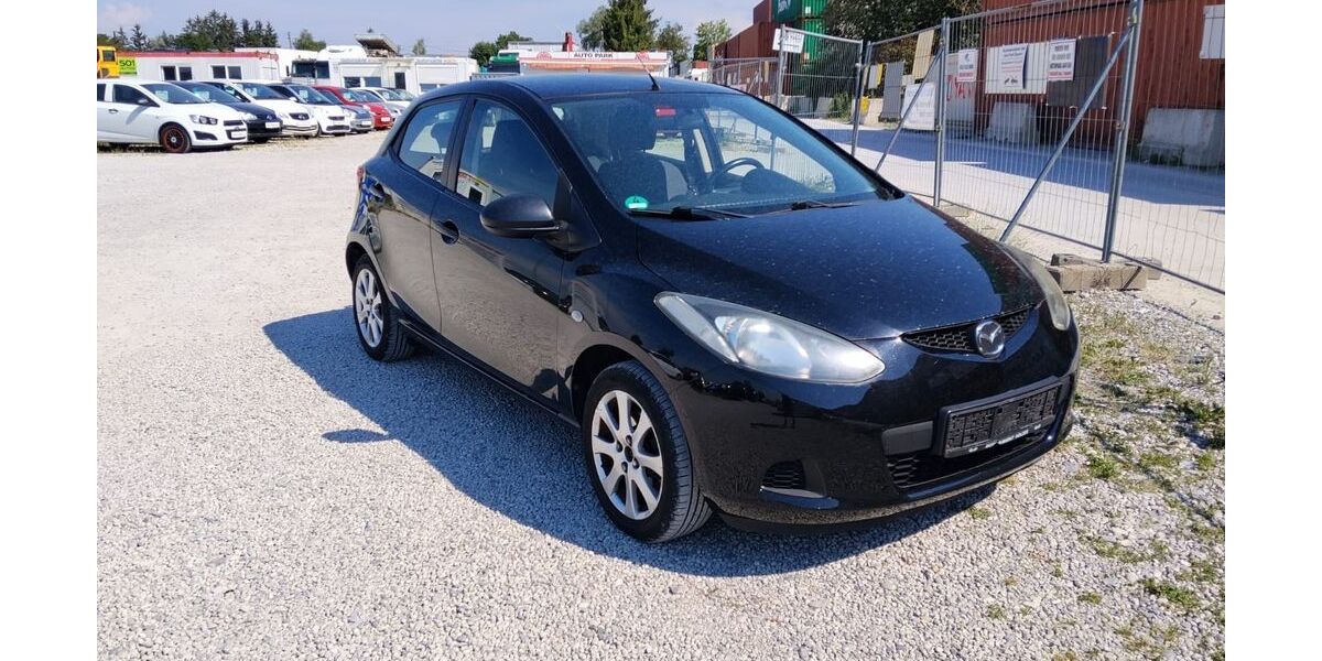 Mazda 2 197.000 km 1.250 &euro; München 81827