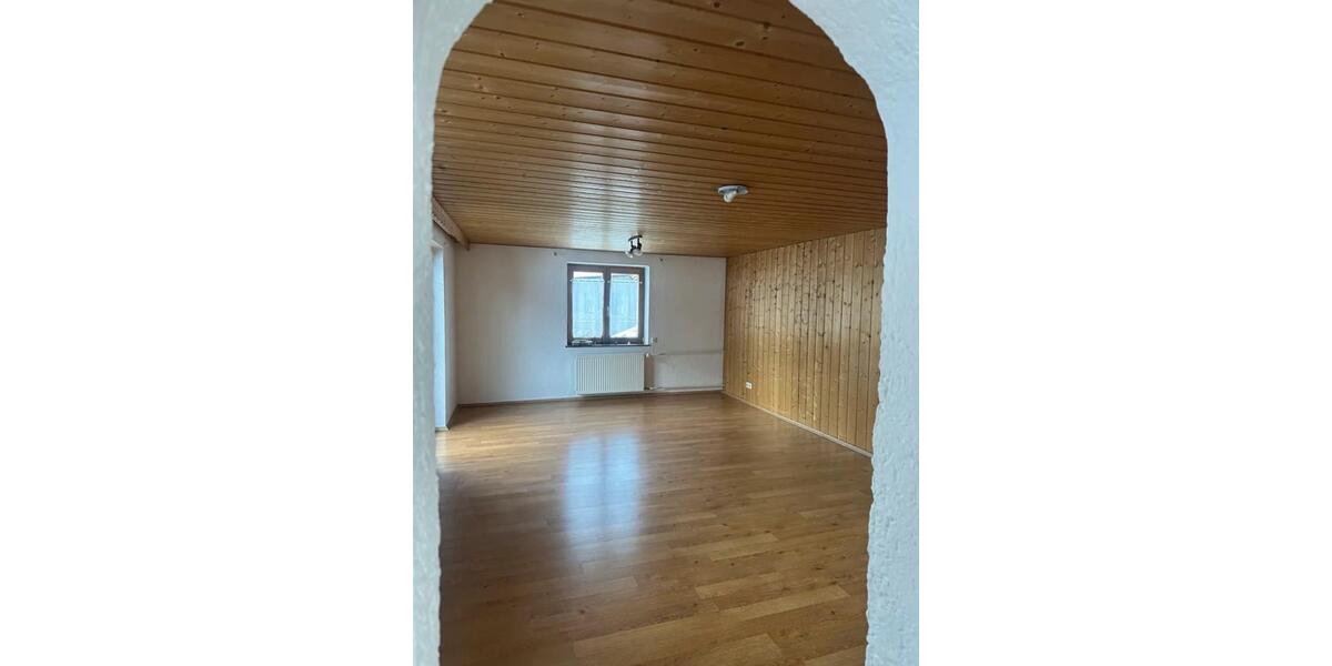 Erdgeschoßwohnung Hausham - 1.5 Zimmer, 39 m&sup2;, 635&euro; | Angebot:24744599