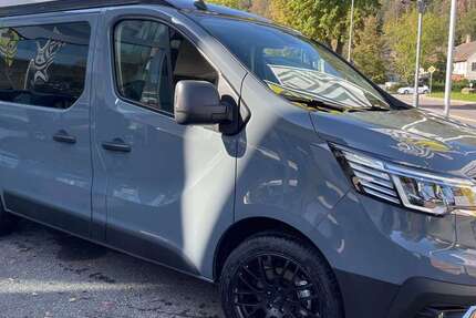 Renault Trafic 2.990 km 59.999 &euro; Zell am Harmersbach 77736
