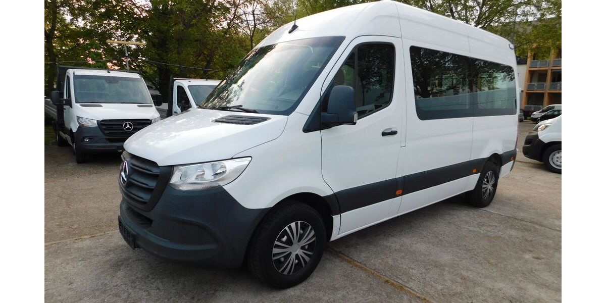 Mercedes-Benz Sprinter 202.726 km 27.132 &euro; Frankfurt am Main 65933