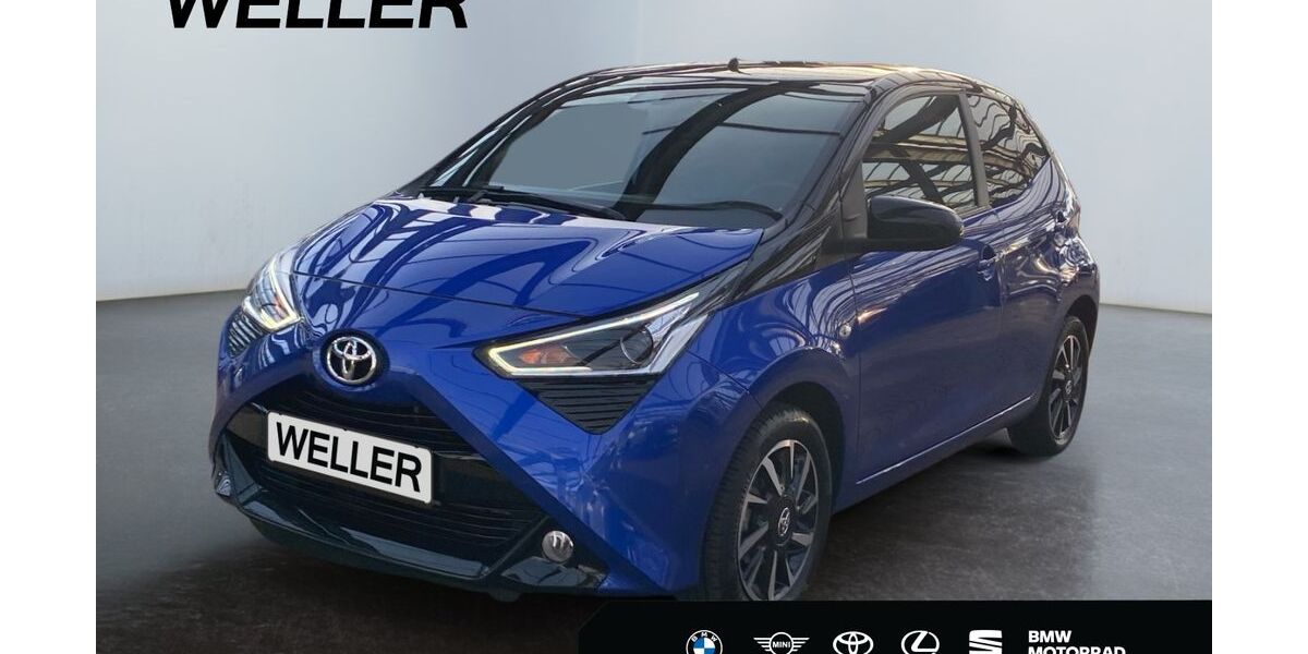Toyota Aygo (X) 11.979 km 13.490 &euro; Leipzig 04178