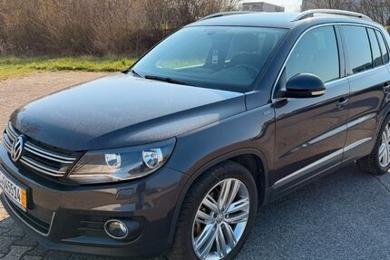 VW Tiguan 212.139 km 10.700 &euro; Eschweiler 52249