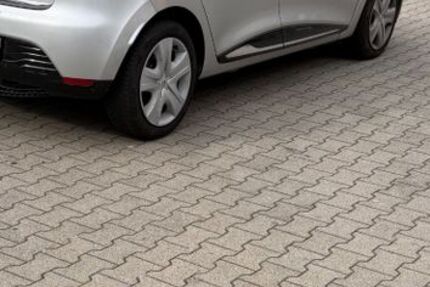 Renault Clio 180.500 km 5.500 &euro; Mannheim 68159