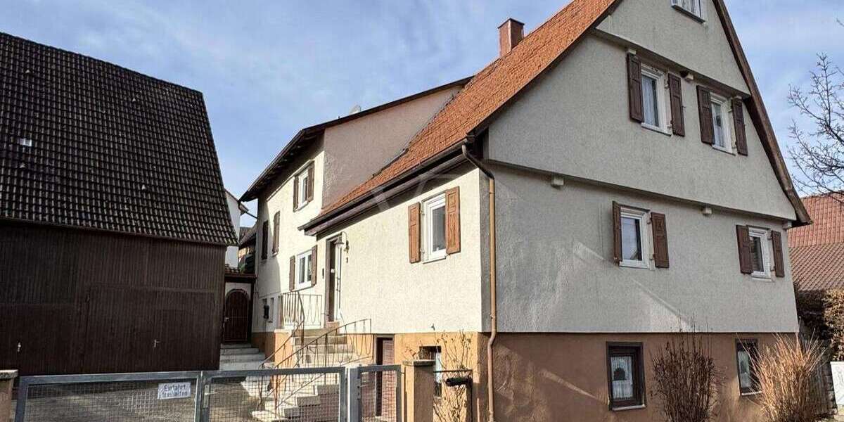 Einfamilienhaus Birkenfeld - 8 Zimmer, 233 m&sup2;, 399.000&euro; | Angebot:25875005