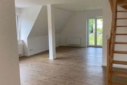 Wohnung Rostock Groß-Klein - 4 Zimmer, 90 m&sup2;, 1.200&euro; | Angebot:25056234