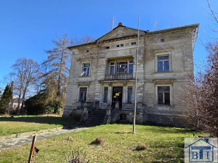 Einfamilienhaus Großschönau - 7 Zimmer, 350 m&sup2;, 25.000&euro; | Angebot:26148503