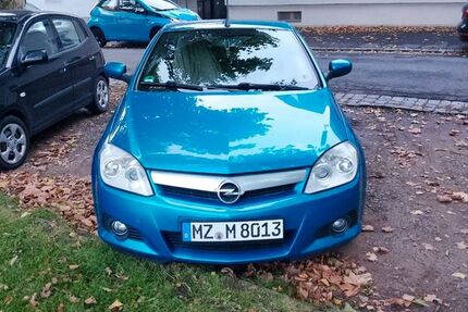 Opel Tigra 250.000 km 1.000 € Gießen 35394