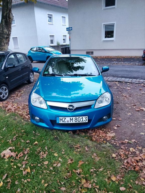 Opel Tigra 250.000 km 1.000 € Gießen 35394