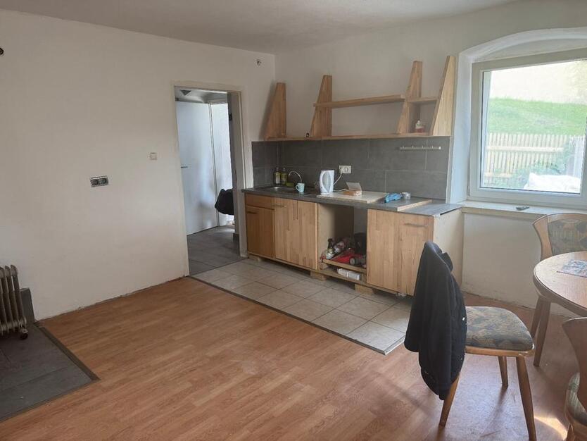 1 Familien Haus mit Garten zu vermieten