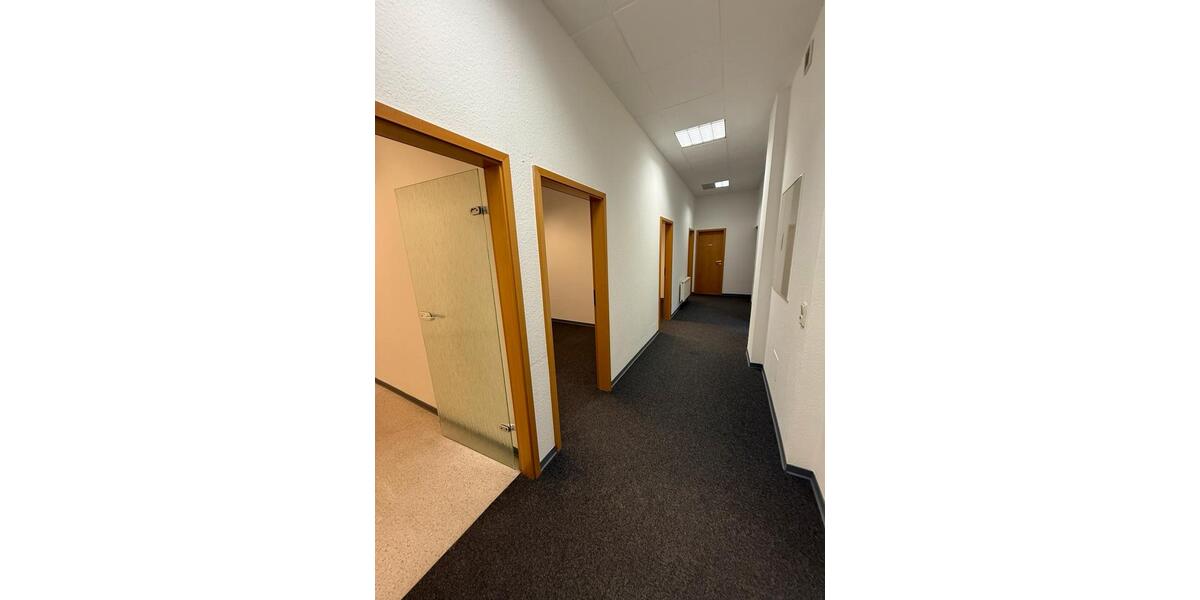 Gewerbeobjekt Schwalmstadt - 2.100&euro; | Angebot:22657547