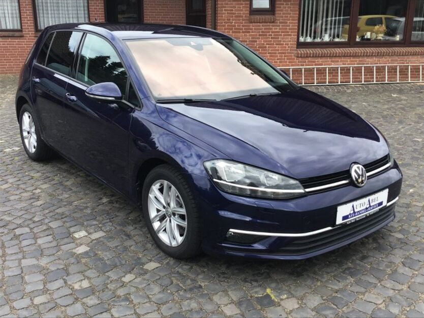 VW Golf 124.000 km 18.450 € Neumünster 24539