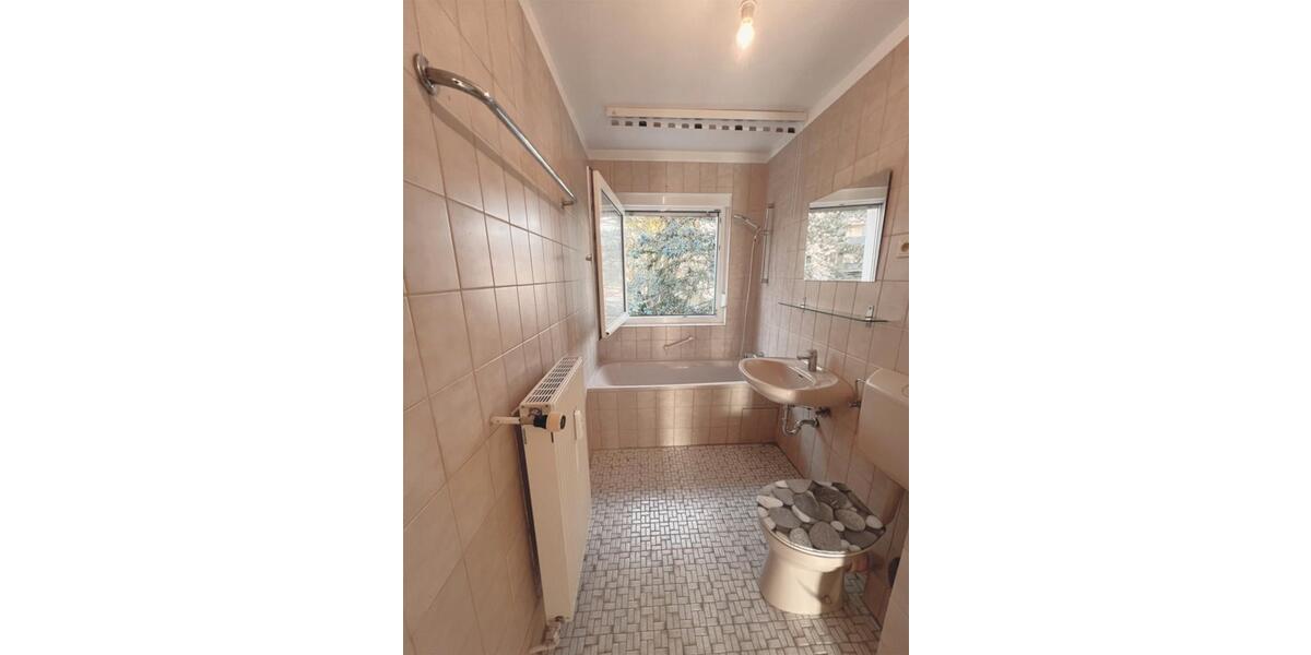 Etagenwohnung Wiesbaden Schierstein - 4 Zimmer, 86 m&sup2;, 339.000&euro; | Angebot:26622908