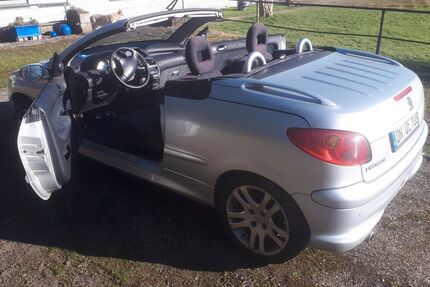Peugeot 206 143.000 km 1.190 &euro; Bottrop 46240