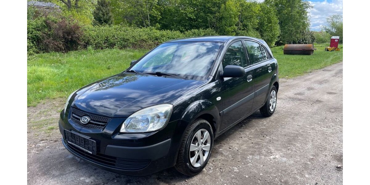 Kia Rio 200.817 km 1.599 &euro; Elsfleth 26931