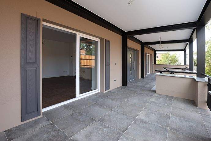 Einfamilienhaus Erfurt Linderbach - 7 Zimmer, 300 m&sup2;, 2.900&euro; | Angebot:23946868