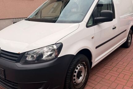 VW Caddy 173.100 km 5.950 &euro; Berlin 12355
