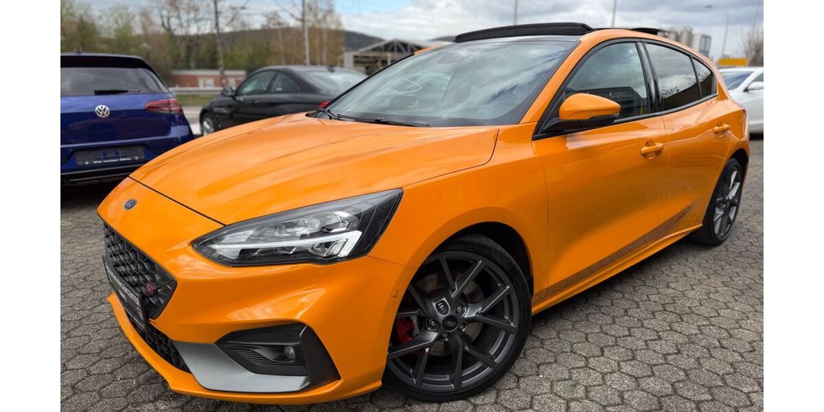 Ford Focus 59.000 km 24.490 &euro; Konz 54329