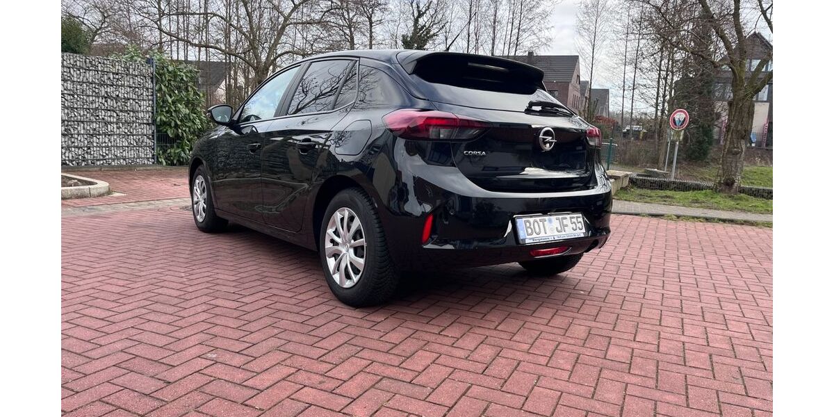 Opel Corsa 21.600 km 12.450 &euro; Bottrop 46244
