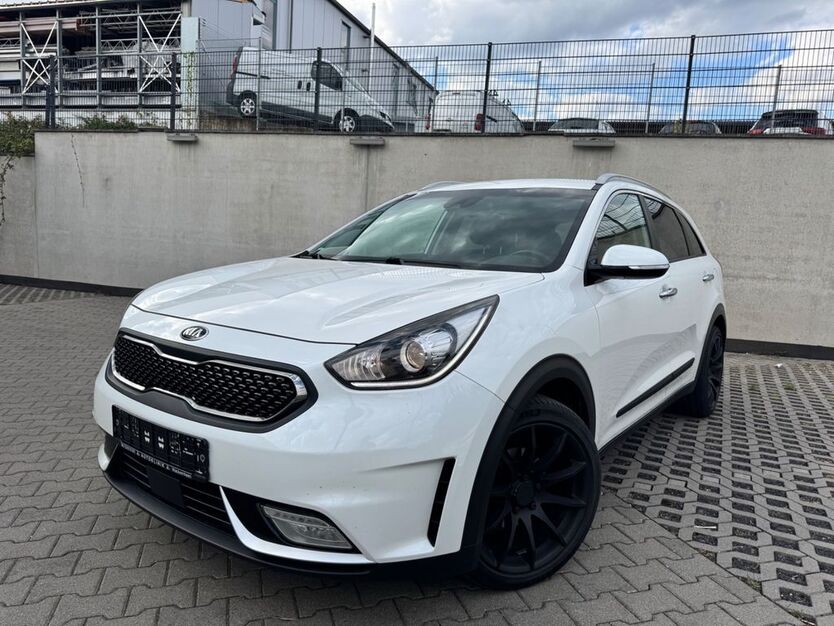 Kia Niro 125.350 km 11.999 € Kelkheim 65779