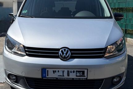 VW Touran 170.000 km 8.999 &euro; Frankfurt am Main 60529