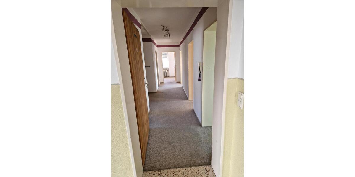 Etagenwohnung Kemnath - 4 Zimmer, 90 m&sup2;, 700&euro; | Angebot:25158100