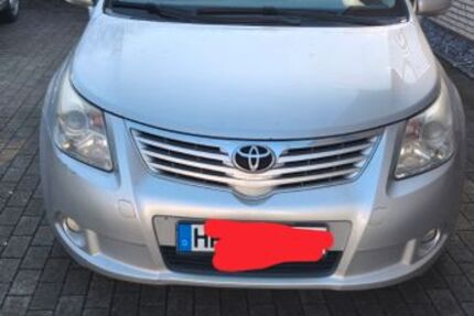 Toyota Avensis 288.000 km 3.250 &euro; Herford 32049