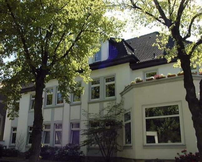 Etagenwohnung Helmstedt - 5 Zimmer, 130 m&sup2;, 950&euro; | Angebot:26491369