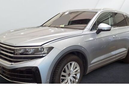 VW Touareg 25.627 km 54.690 &euro; Bielefeld 33689