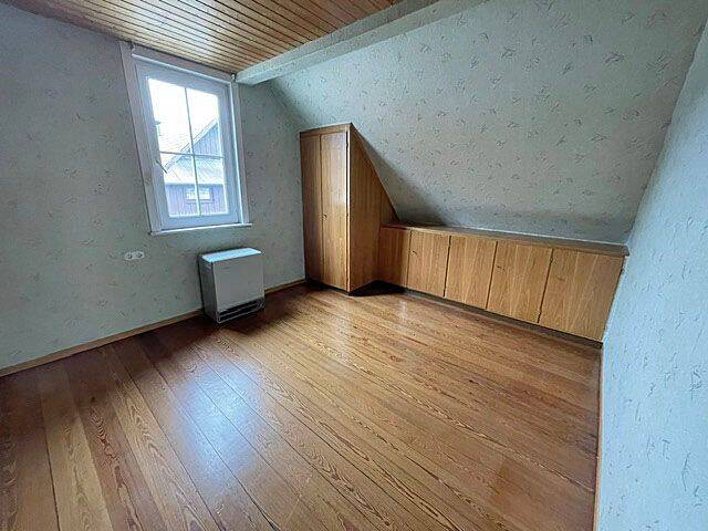 Etagenwohnung Höfen an der Enz - 3 Zimmer, 80 m&sup2;, 79.000&euro; | Angebot:26273998