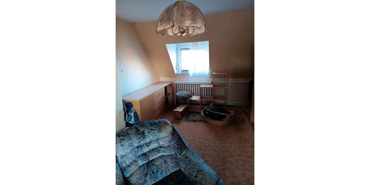 Doppelhaushälfte Bitterfeld-Wolfen Wolfen - 8 Zimmer, 107 m&sup2;, 99.000&euro; | Angebot:26614242