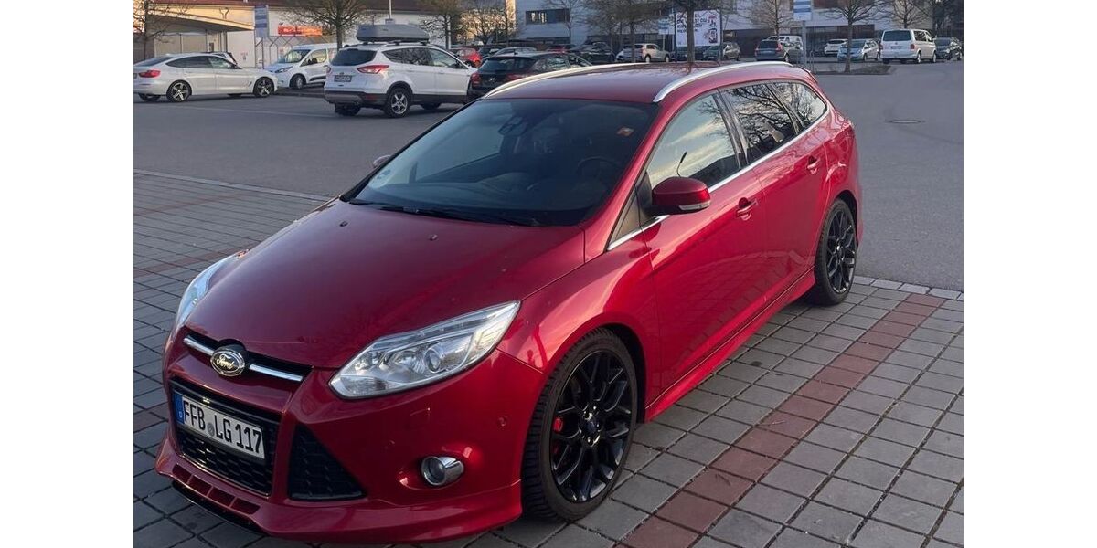 Ford Focus 218.000 km 5.100 &euro; München 81375