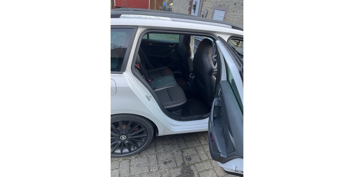 Skoda Oktavia 197.664 km 9.500 &euro; Schöppingen 48624