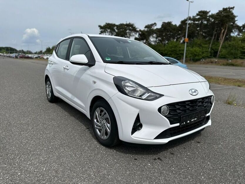 i10