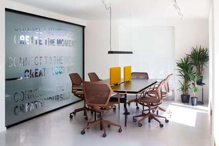 Büro in München 350 € 8 m²