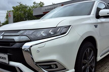 Mitsubishi Plug-in Hybrid Outlander
