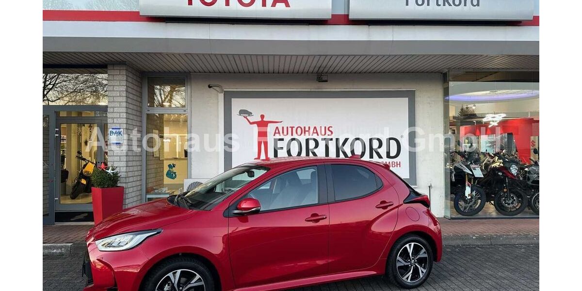 Toyota Yaris 7.980 km 23.980 &euro; Bielefeld 33689