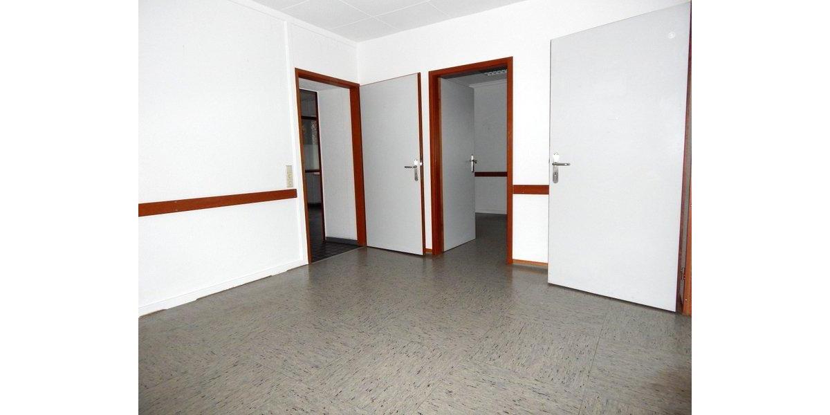 Gewerbeobjekt Losheim am See - 1.050&euro; | Angebot:26632536
