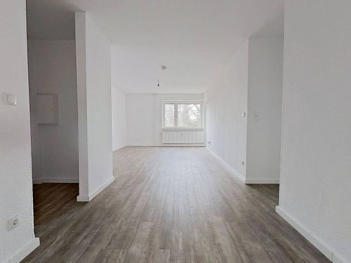 Etagenwohnung Rendsburg - 3 Zimmer, 72 m&sup2;, 599&euro; | Angebot:25569816